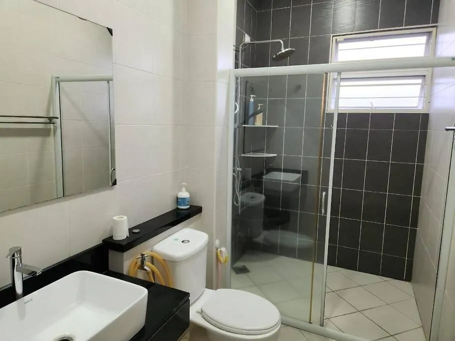 Ipoh Botani Bauhaus 17Pax/4Br/Mahjong/Tv Box Villa 0*,  Maleisië