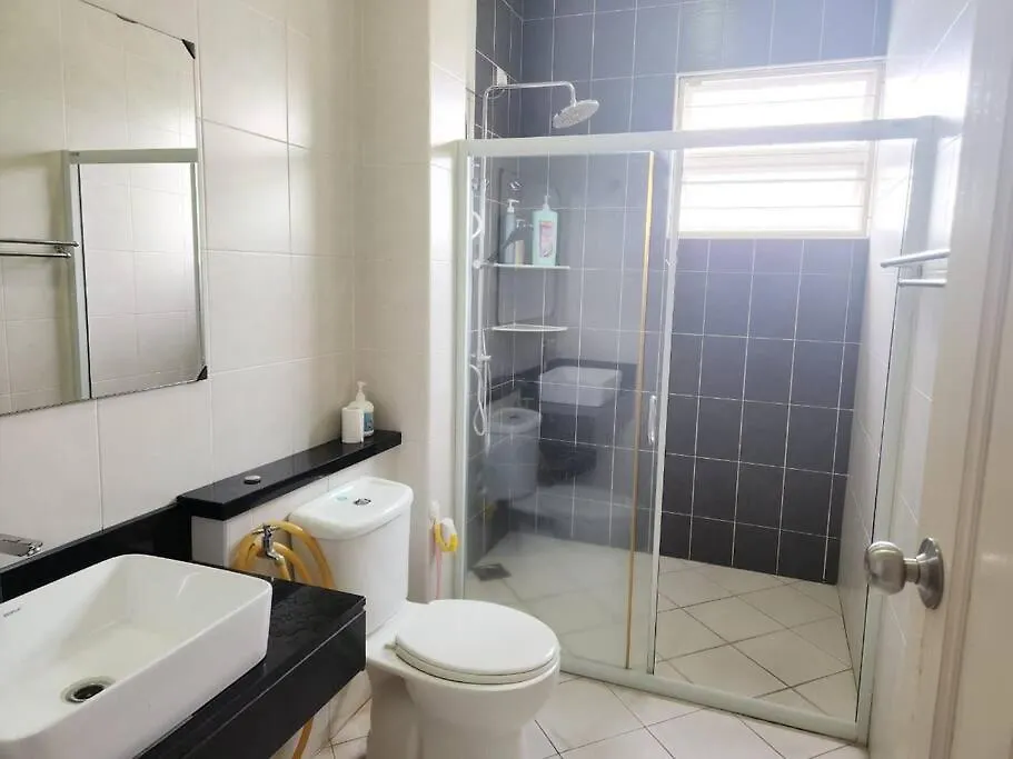 Vakantiehuis Ipoh Botani Bauhaus 17Pax/4Br/Mahjong/Tv Box Villa Maleisië